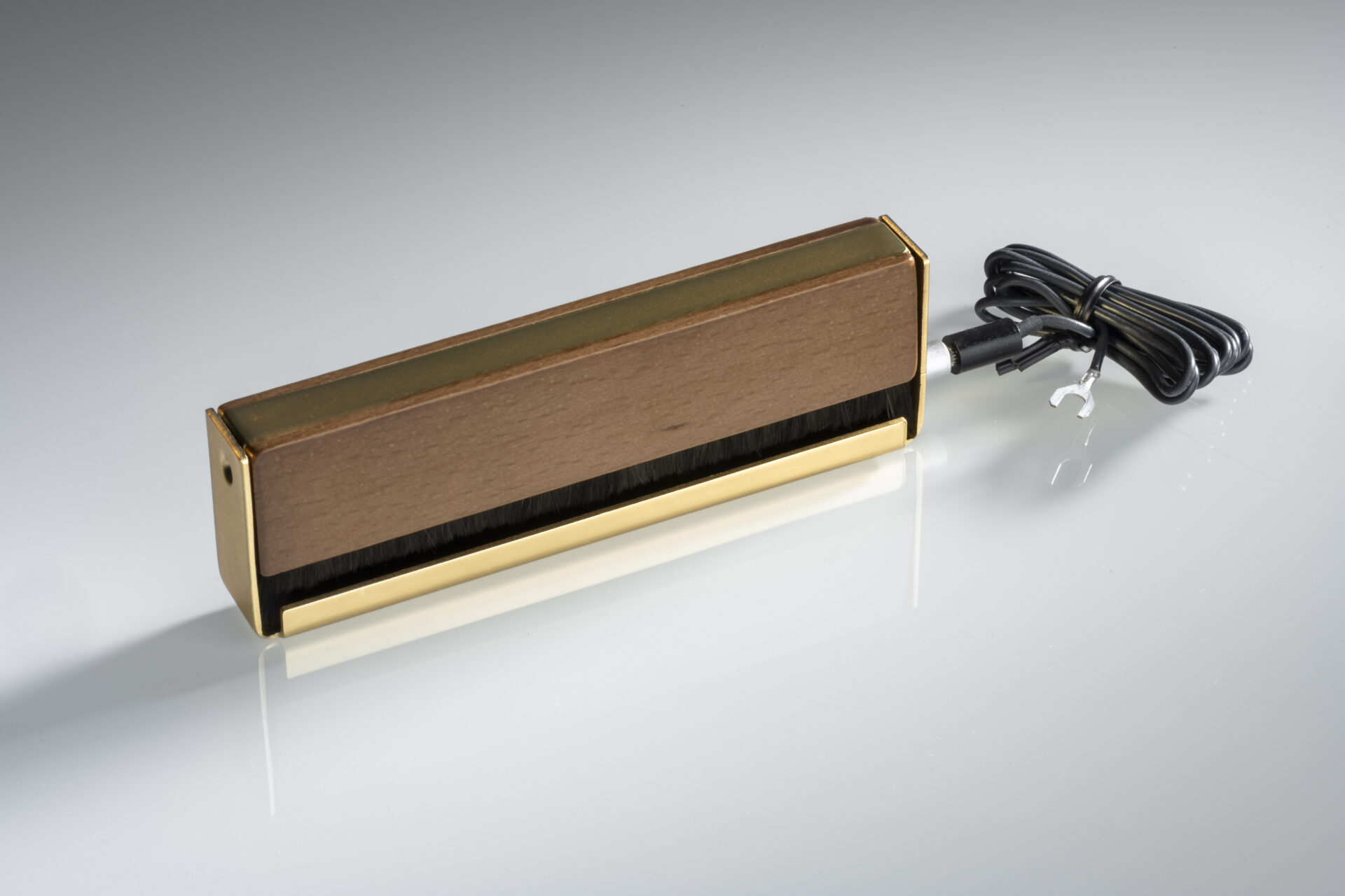 מברשת לניקוי תקליטים Brush it Premium Project